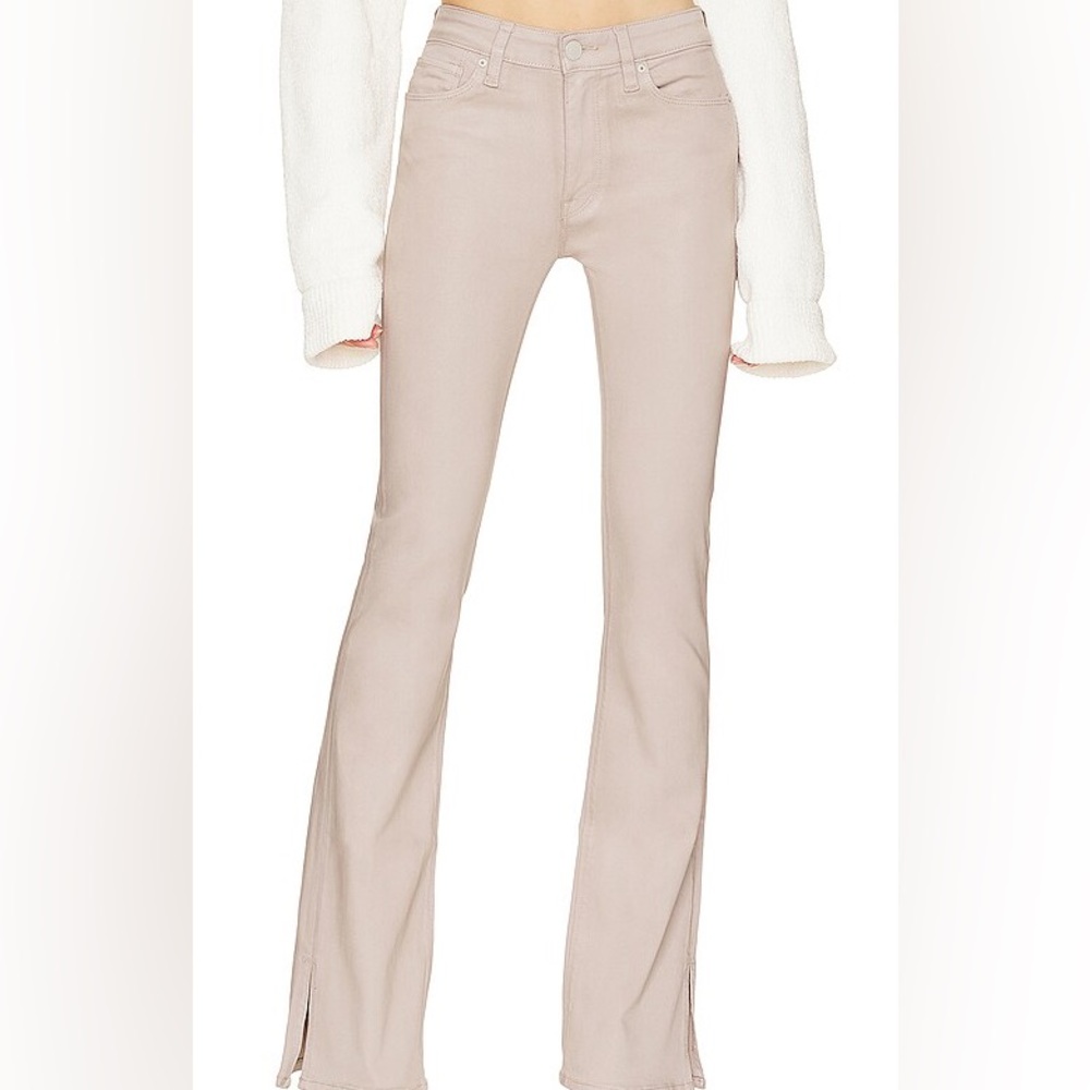 BARBARA HIGH RISE BOOTCUT
Hudson Jeans
Color: Coated Moonrock
Size: 28